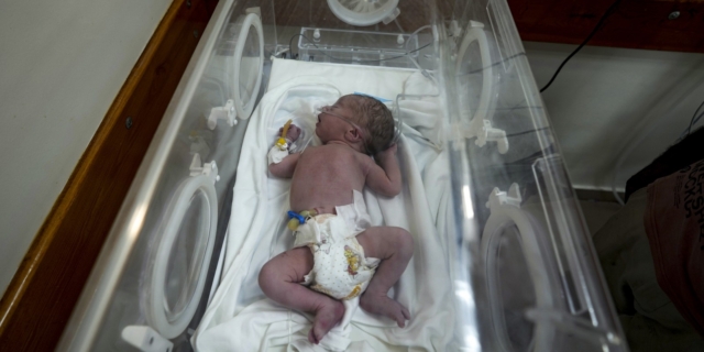 Το έμβρυο που σώθηκε στη Γάζα