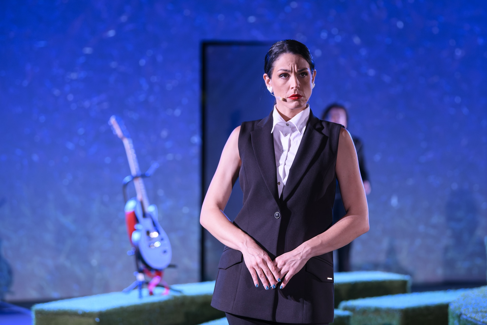 Ρομπέρ Τομά- ΟΚΤΩ ΓΥΝΑΙΚΕΣ 