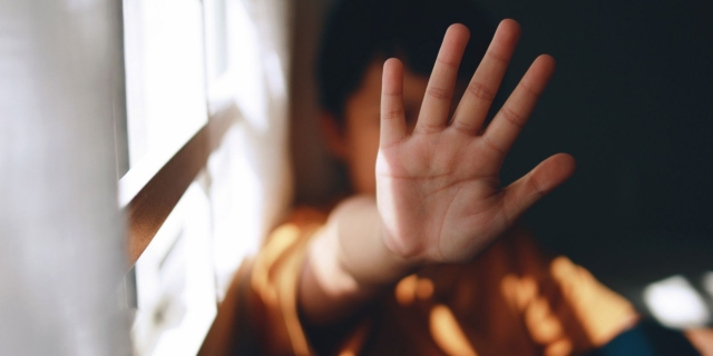 Παιδική κακοποίηση