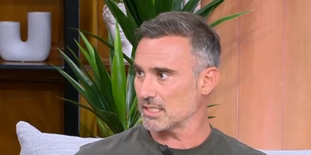 Ο Γιώργος Καπουτζίδης