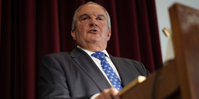 Ο Κ. Καραμανλής