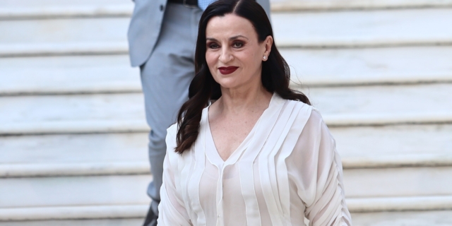 Η Καριοφυλλία Καραμπέτη