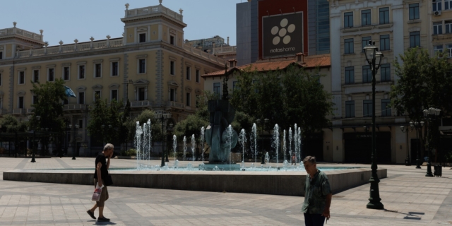 Καύσωνας στο κέντρο της Αθήνας
