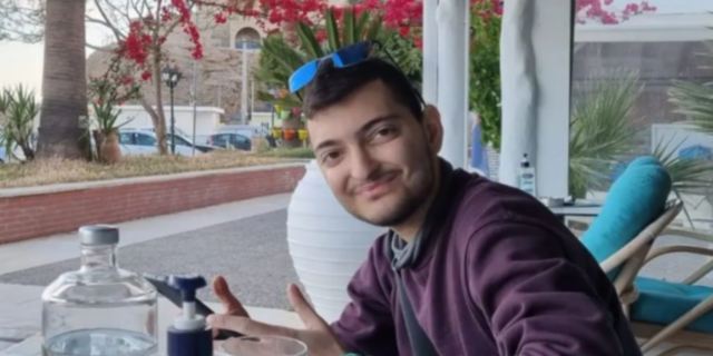 Πέθανε ο γνωστός Tiktoker Manolo