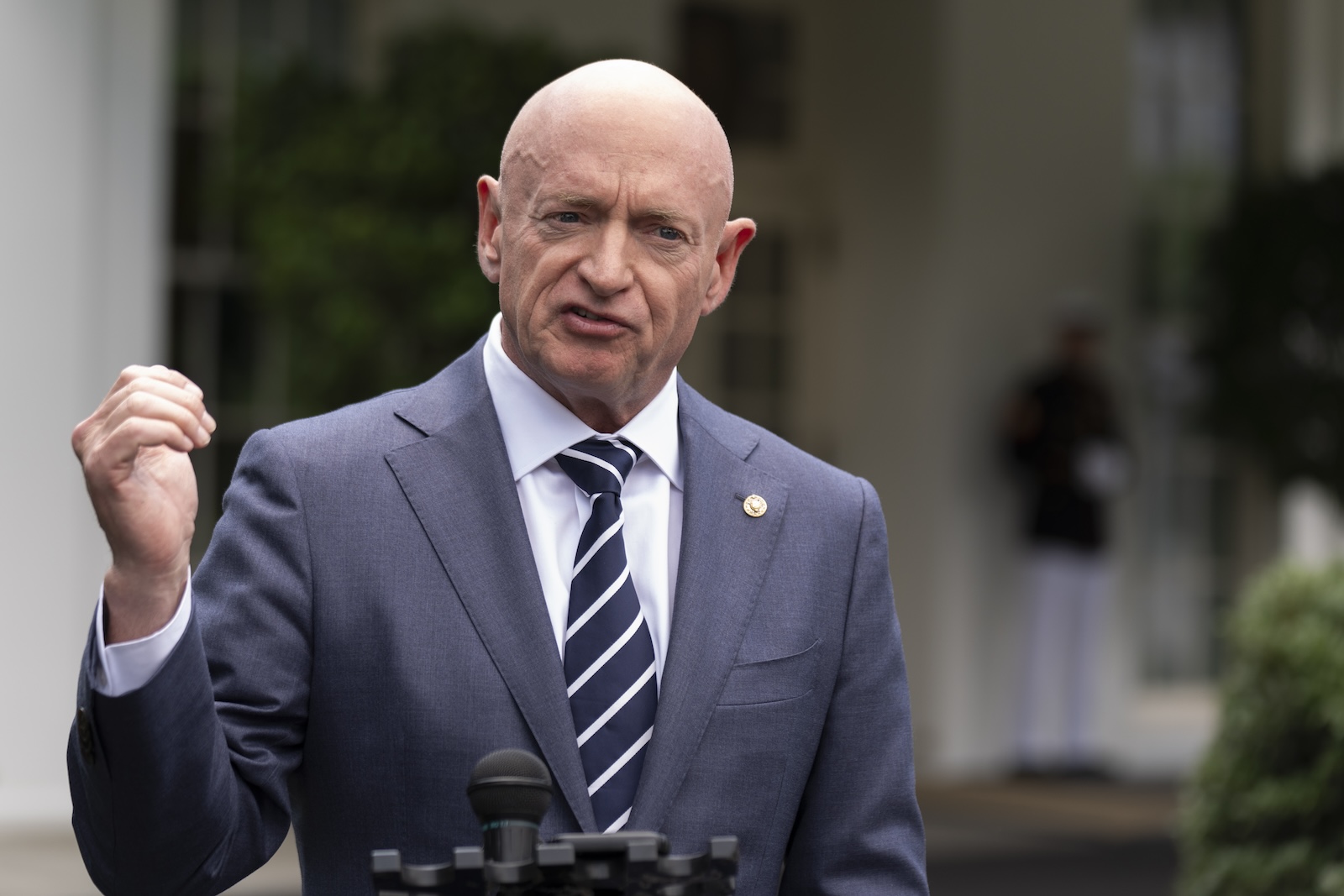 O Mark Kelly