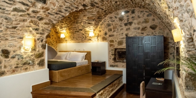 Voltes Residences: Ζήσε την Αυθεντική Εμπειρία στα Μεστά της Χίου