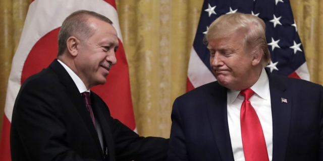 Ο Ρετζέπ Ταγίπ Ερντογάν και ο Ντόναλντ Τραμπ (φωτογραφία αρχείου)