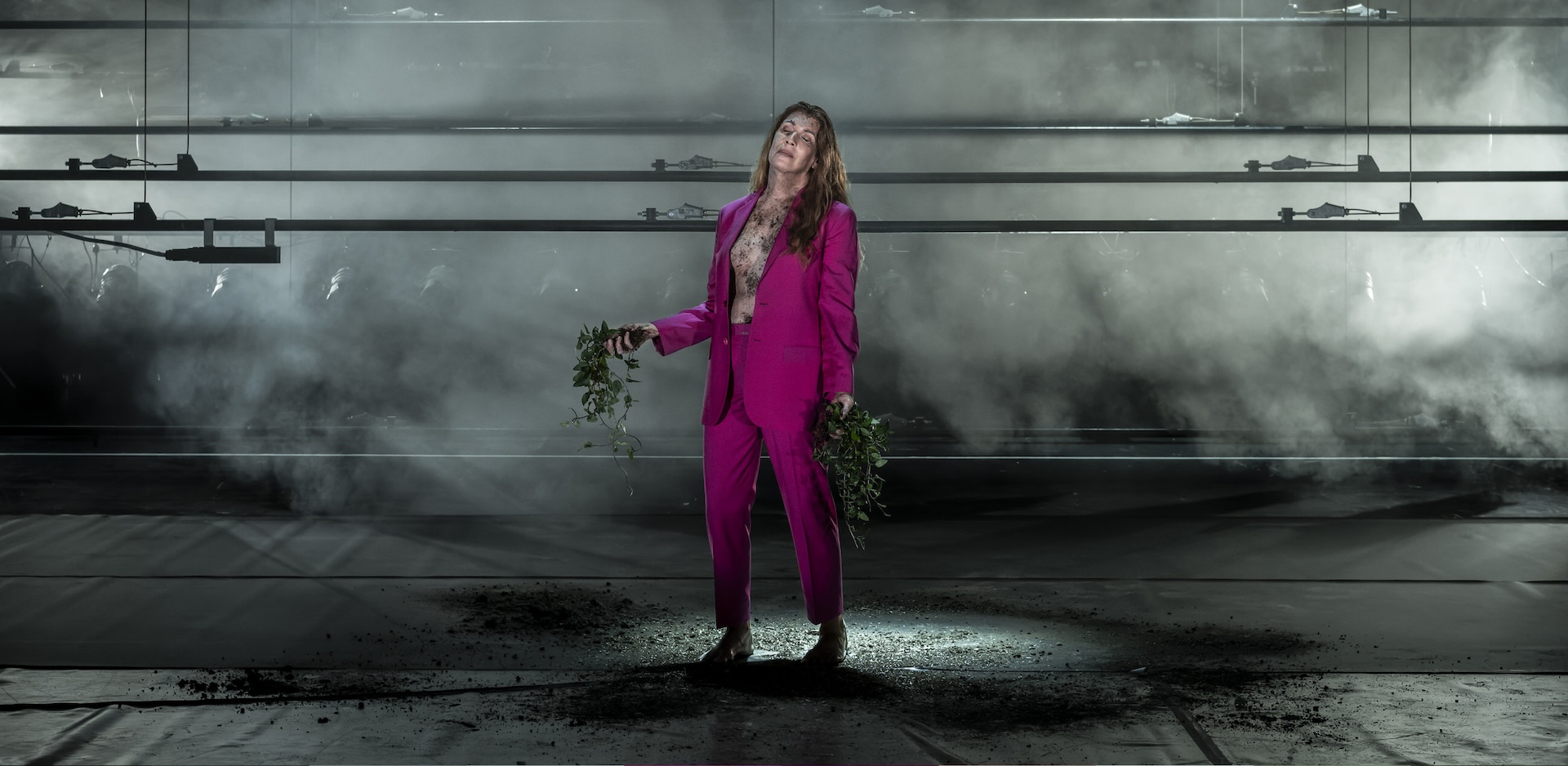 Βάκχες- Θανάσης Παπακωνσταντίνου