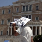 Καύσωνας: Πού είναι υποχρεωτική το Σάββατο η παύση εργασιών για 5 ώρες