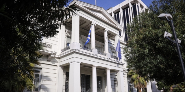 ΥΠΕΞ για Ουκρανία: Μόνη λύση η κατάπαυση των συγκρούσεων και η δίκαιη ειρήνη