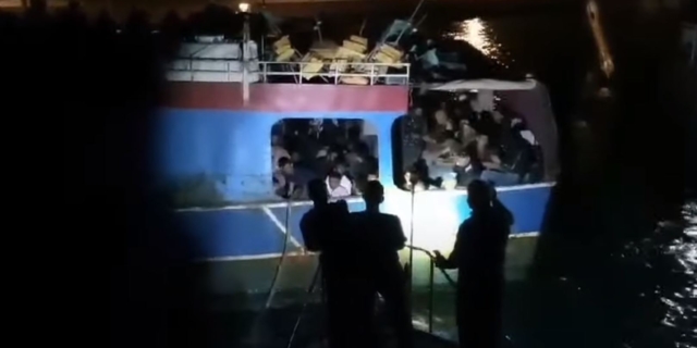 Με μηχανότρατα έφτασαν οι μετανάστες στη Γαύδο – Έκκληση του δημάρχου στο Υπουργείο