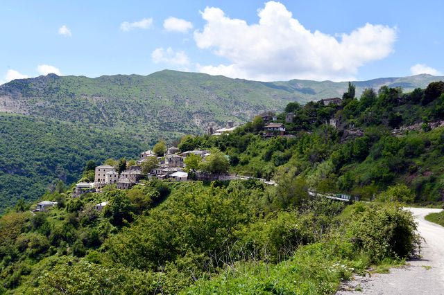Αξίζει να προσπαθούμε να σώσουμε τις γλώσσες που απειλούνται;