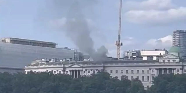 Βρετανία: Φωτιά στο Somerset House στο Λονδίνο