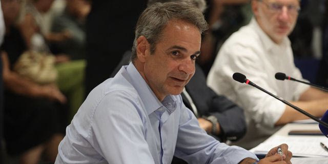 Μητσοτάκης: Από το νέο γραφείο Κτηματογράφησης Λάρισας ξεκίνησε η επίσκεψη στη Θεσσαλία