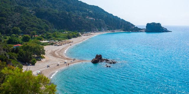 Σάμος: Θύμισε μέρες Αυγούστου, το τριήμερο, λόγω Τούρκων επισκεπτών