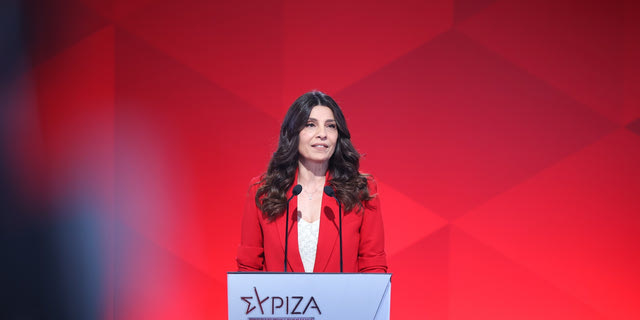 Πόπη Τσαπανίδου