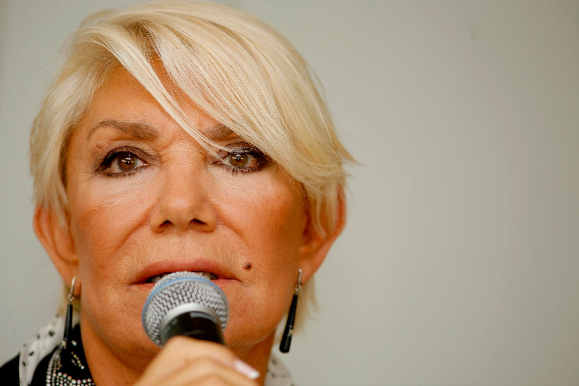 Η Μαρινέλλα