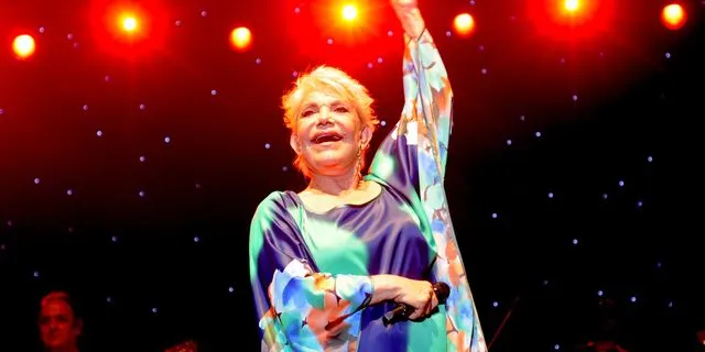 Η Μαρινέλλα