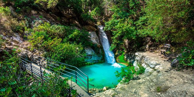 Road trip στην “αλλιώτικη” Μεσσηνία: Άγνωστα χωριά, καταρράκτες και αρχαιολογικοί θησαυροί