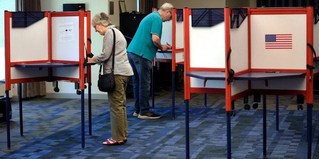 Οι ΗΠΑ θα κατηγορήσουν επισήμως τη Ρωσία για “εκστρατεία επιρροής” στις εκλογές