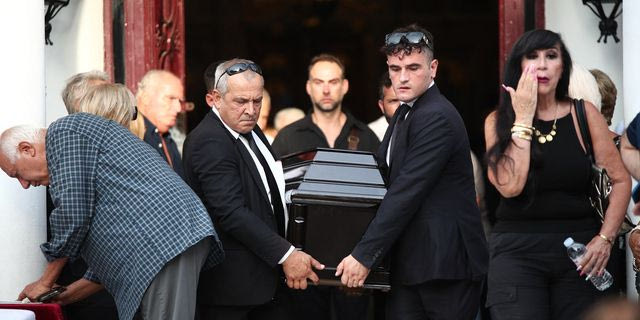 Παύλος Γερακάρης: Συγκίνηση στην εξόδιο ακολουθία του επίτιμου προέδρου του ΠΣΑΤ