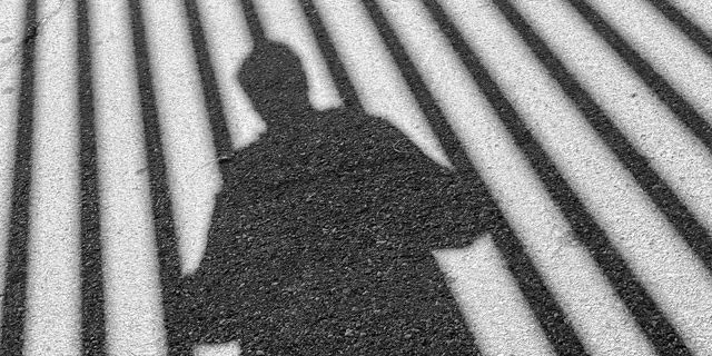 Θεσσαλονίκη: Καταδικάστηκε 64χρονος που βιντεοσκοπούσε 18χρονη σε τρένο