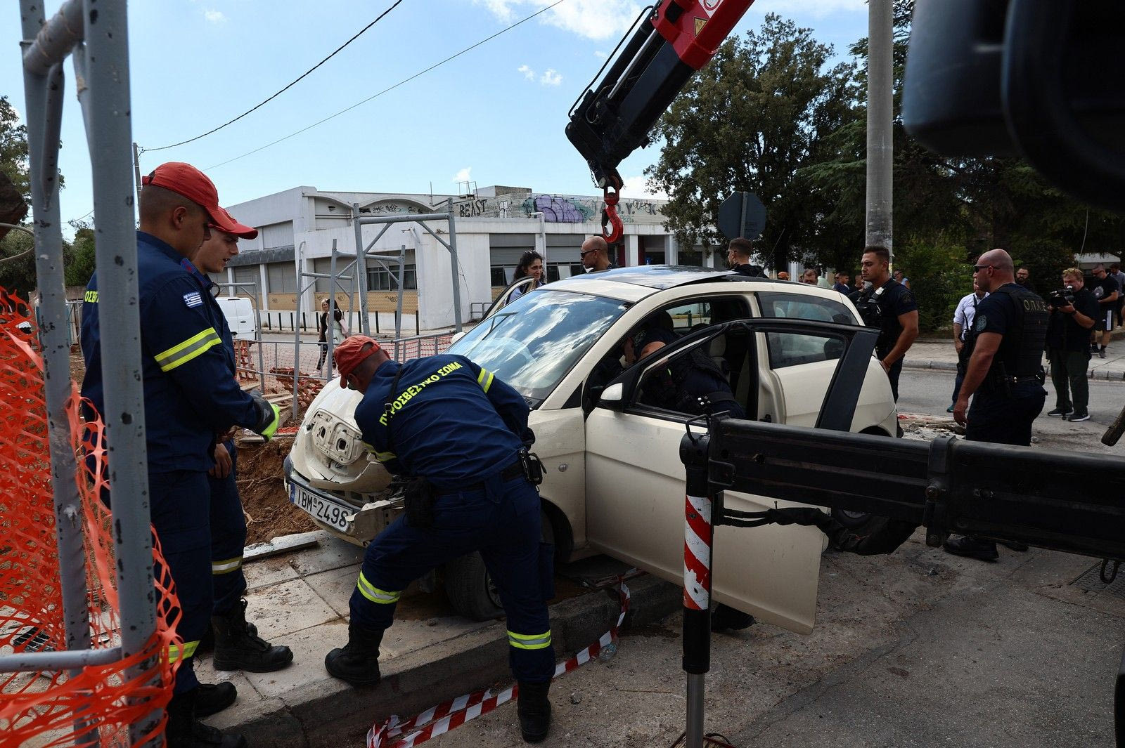 Καταδίωξη από το Μενίδι μέχρι την Κηφισιά