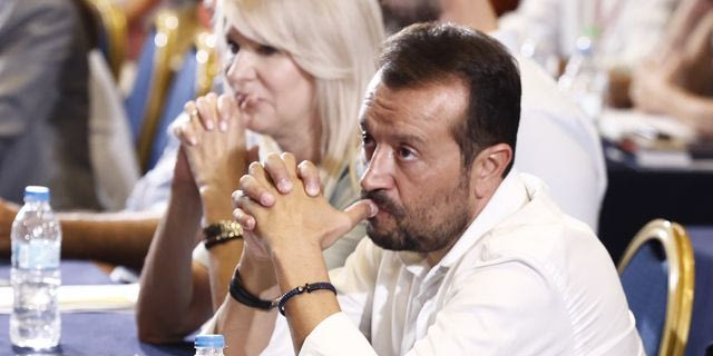 Άδειασε Κασσελάκη και ο Παππάς