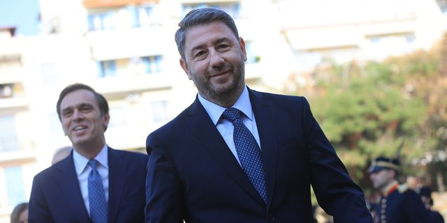 Ο Νίκος Ανδρουλάκης στη δοξολογία στον Ιερό Ναό Αγίου Δημητρίου στη Θεσσαλονίκη για τον εορτασμό του Πολιούχου Αγίου Δημητρίου.