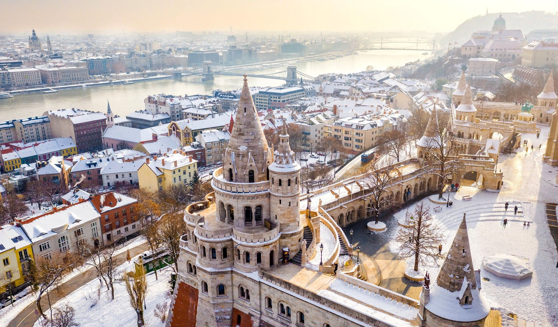 Ταξίδι στη Βουδαπέστη, Ουγγαρία