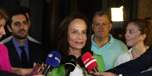 Η Άννα Διαμαντοπούλου