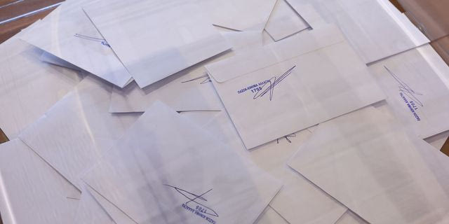 Δεύτερος γύρος για την ανάδειξη νέου προέδρου του ΠΑΣΟΚ - Κινήματος Αλλαγής