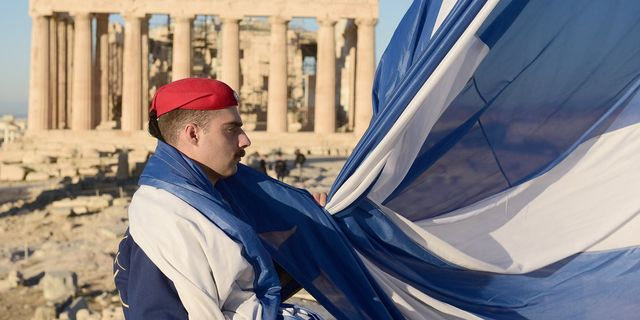 28η Οκτωβρίου: Η έπαρση της σημαίας στην Ακρόπολη