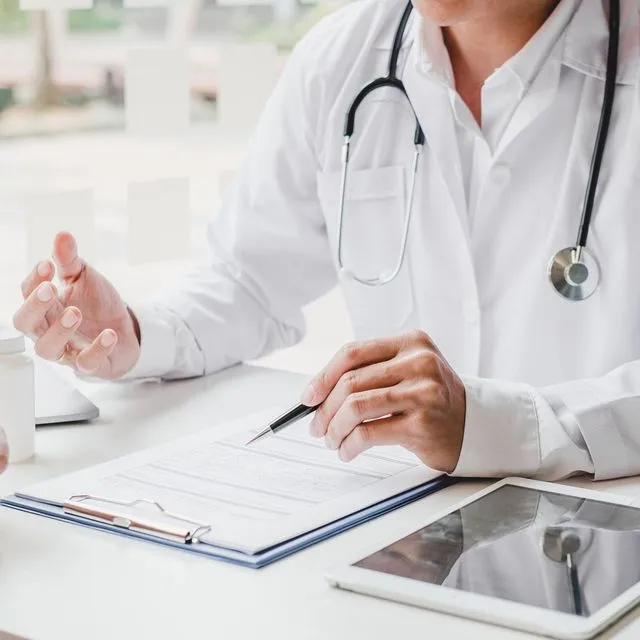 Γιατρός (φωτογραφία αρχείου)