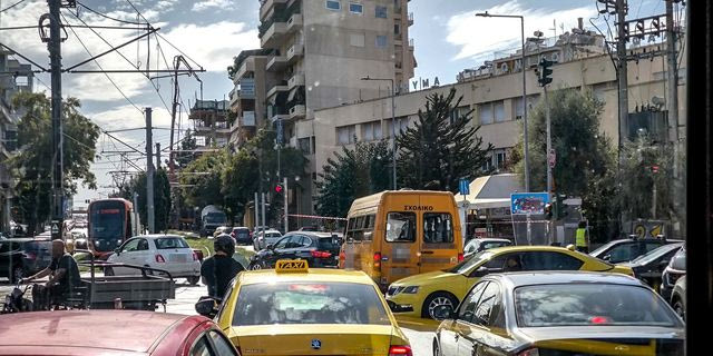 Κίνηση στο κέντρο της Αθήνας