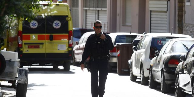 Έγκλημα στη Λαμία: Προσήχθη και εξετάζεται ένας ύποπτος για την άγρια δολοφονία