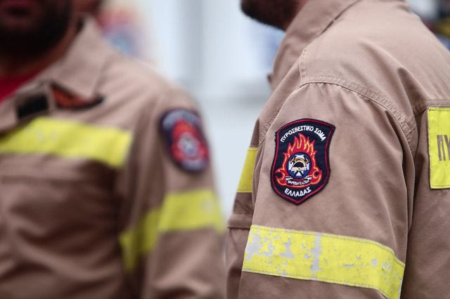 Συγκέντρωση διαμαρτυρίας εποχικών πυροσβεστών στο υπουργείο Κλιματικής Κρίσης και Πολιτικής Προστασίας το 2023