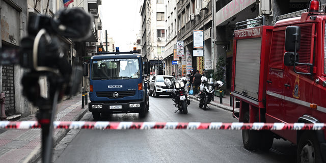 Σύλληψη ενόπλου στη Σωκράτους: Βίντεο – ντοκουμέντο από την στιγμή του ελέγχου