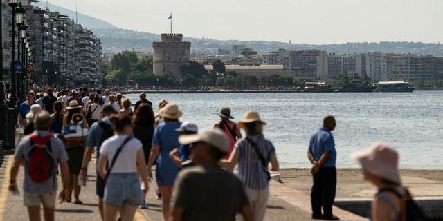 Μια εκδρομή στη Θεσσαλονίκη για τη γιορτή του Αγίου Δημητρίου