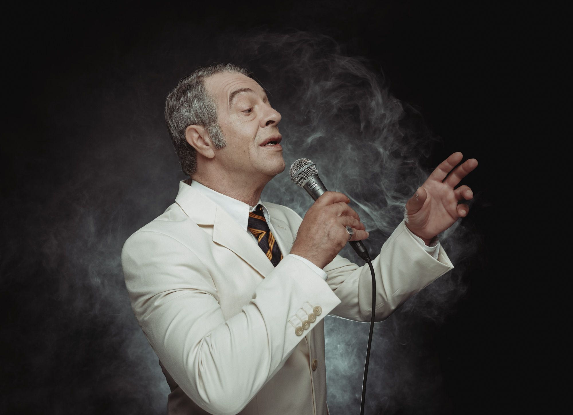 Τα πήρες όλα και έφυγες – Η ζωή του Στράτου Διονυσίου