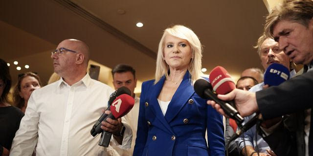 Θεοδώρα Τζάκρη