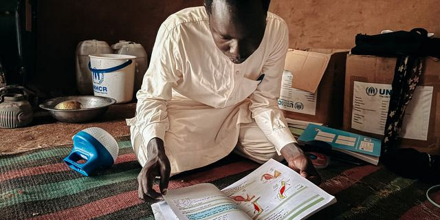 Aziz Adam, εκτοπισμένος από το Δυτικό Darfur του Σουδάν. Chad, 2024