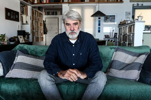 Δημήτρης Ψαρράς: “Ο Μητσοτάκης επικράτησε στρέφοντας την κοινωνία προς τα δεξιά”