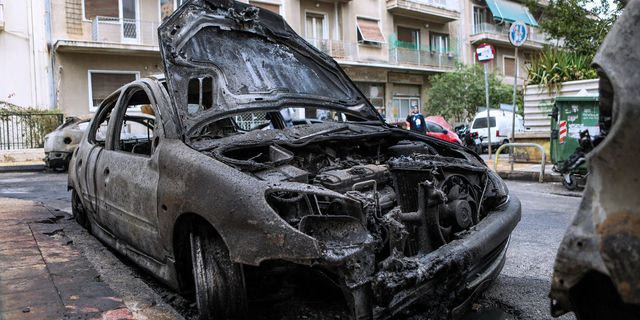 Καμμένο όχημα