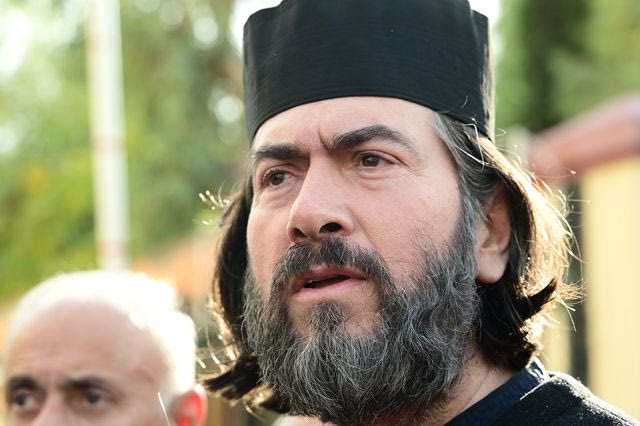 Πατέρας Αντώνιος: Από βραβευμένος κληρικός, κατάδικος για κακοποιήσεις ανηλίκων