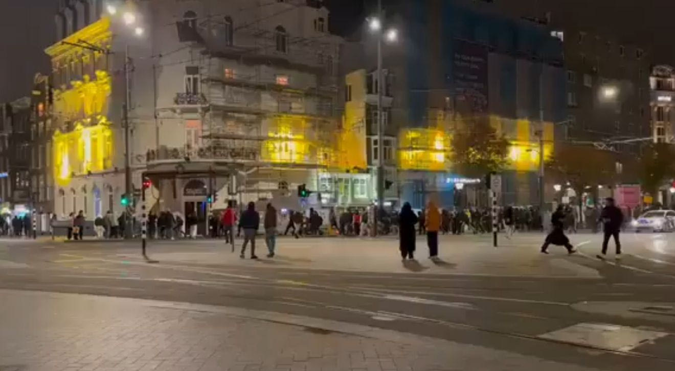 Επεισόδια στο Άμστερνταμ