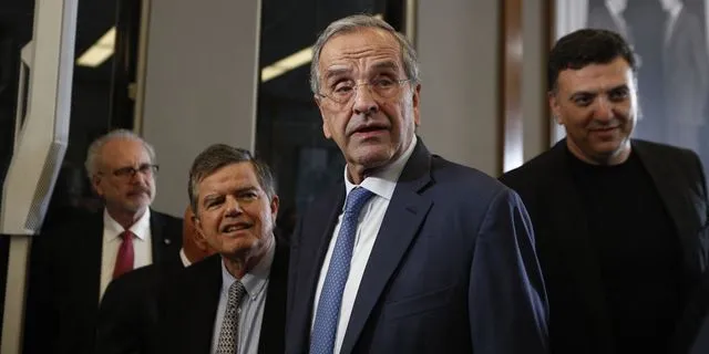 Πυρά Σαμαρά για το κλείσιμο 204 καταστημάτων ΕΛΤΑ