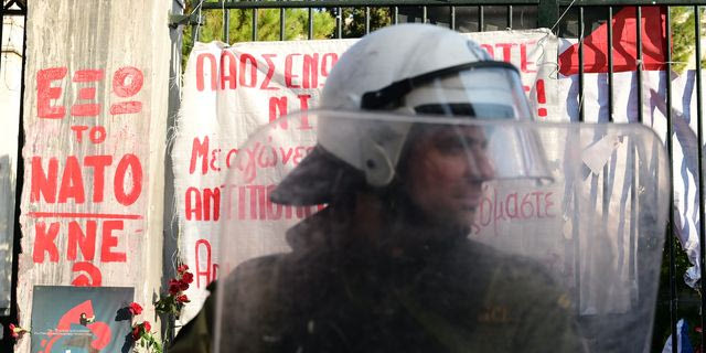 Πολυτεχνείο: Πάνω από 100 προσαγωγές από προελέγχους της ΕΛΑΣ
