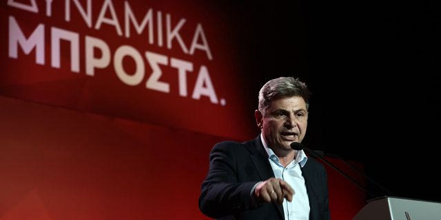 Nικόλαος Φαραντούρης