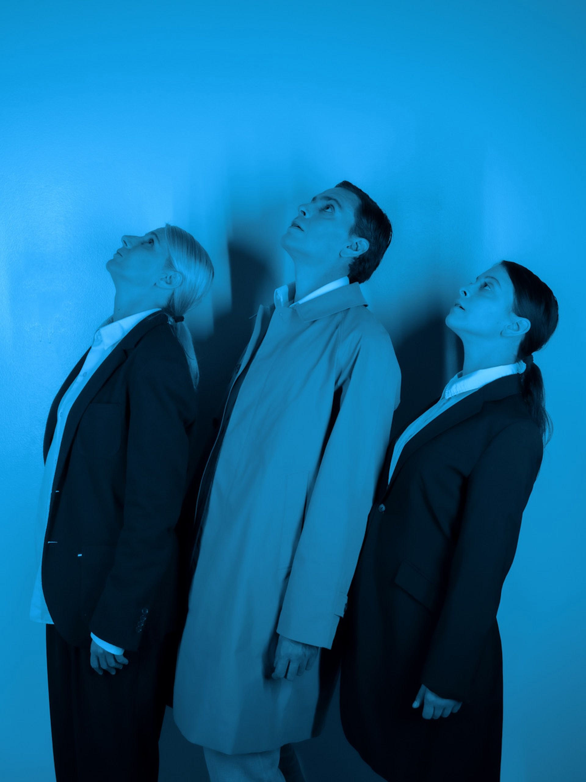 Ο Καταραμένος Κόσμος του Βασίλη Μαυρογεωργίου